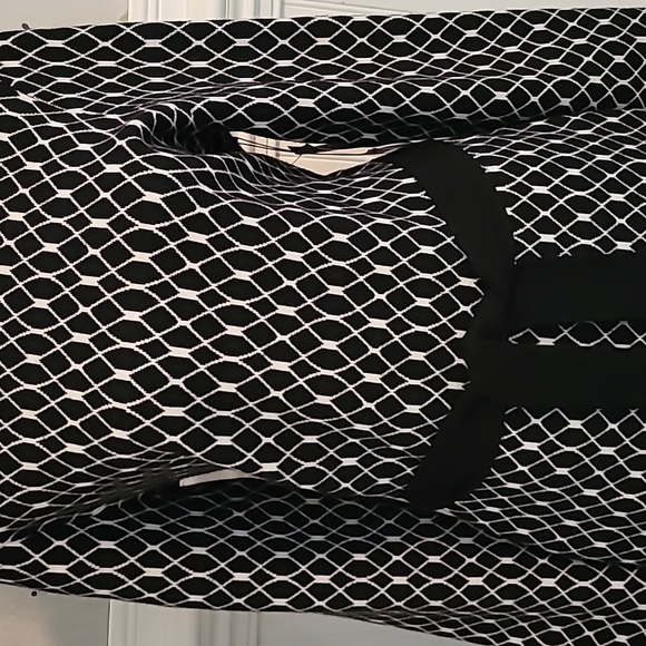 NY& Co Sweater Dress - Picture 2 of 11